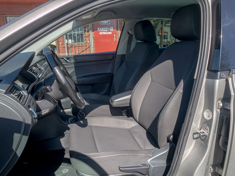 Škoda Rapid (2015) ČR 1.6TDI 77KW – ROZVODY - fotka 14 z 35