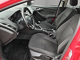 Ford Focus (2016) Trend čr. 1,0 ecoboost 125k pr - náhled 9