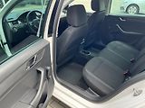 Škoda Rapid (2015) 1,6TDi 77kW AMBITION - náhled 19