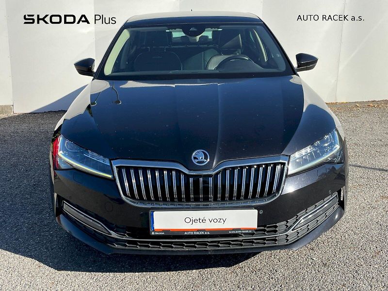 Škoda Superb (2019) 2.0 TDI 140kW L&K 4x4 DSG - fotka 4 z 27