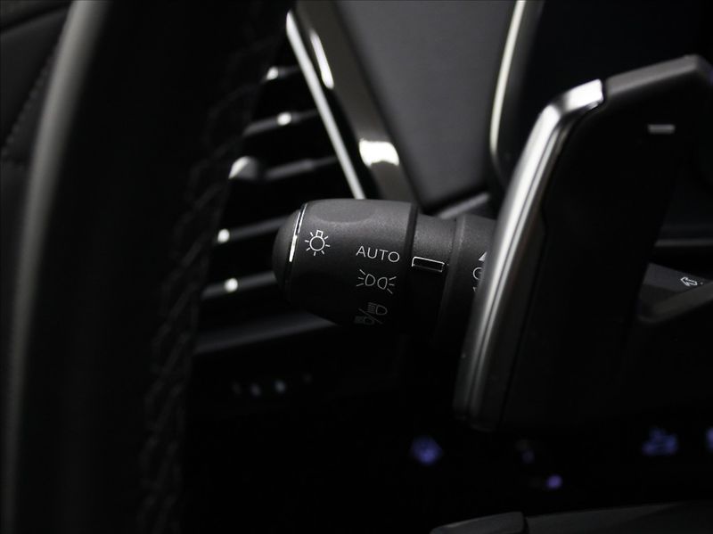 DS Automobiles DS7 Crossback 1,6 PHEV 225k.Rivoli Výprodej! - fotka 21 z 29