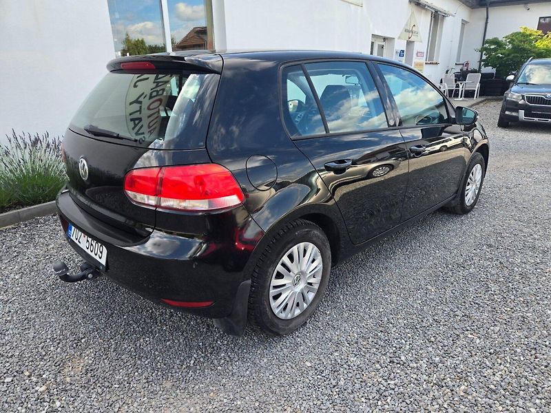 Volkswagen Golf Variant (2010) 1.2 TSI - fotka 3 z 18