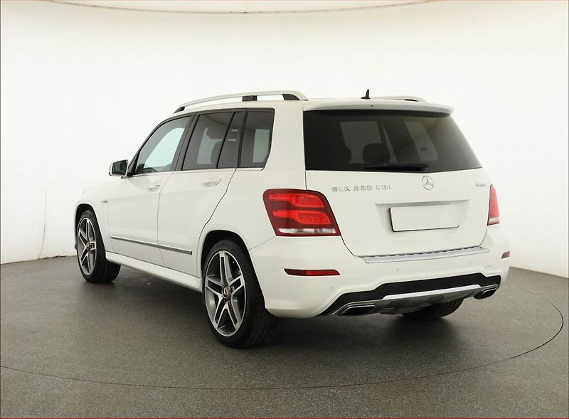 Mercedes-Benz GLK (2012) 220 CDI, 4X4, Automat, Kůže - fotka 4 z 17