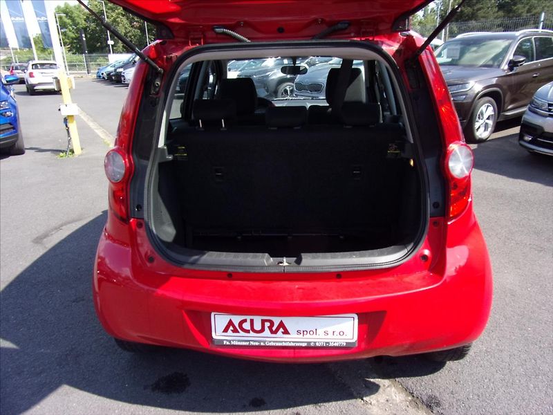 Opel Agila 1,0 i - fotka 11 z 18