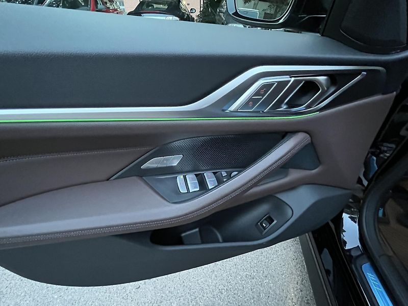 BMW Řada 4 (2024) 430D xDRIVE M-Paket, NOVÉ ČR - fotka 34 z 42
