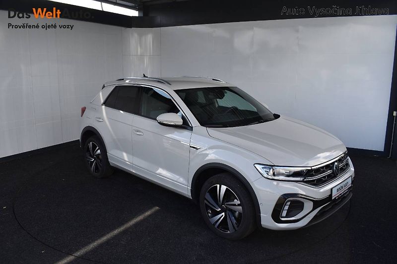 Volkswagen T-Roc (2025) R-Line 1.5TSI 110kW DSG - fotka 7 z 24