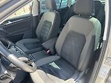 Volkswagen Golf Sportsvan (2014) 2.0 TDI 1. majitel, ser. kniha - náhled 10