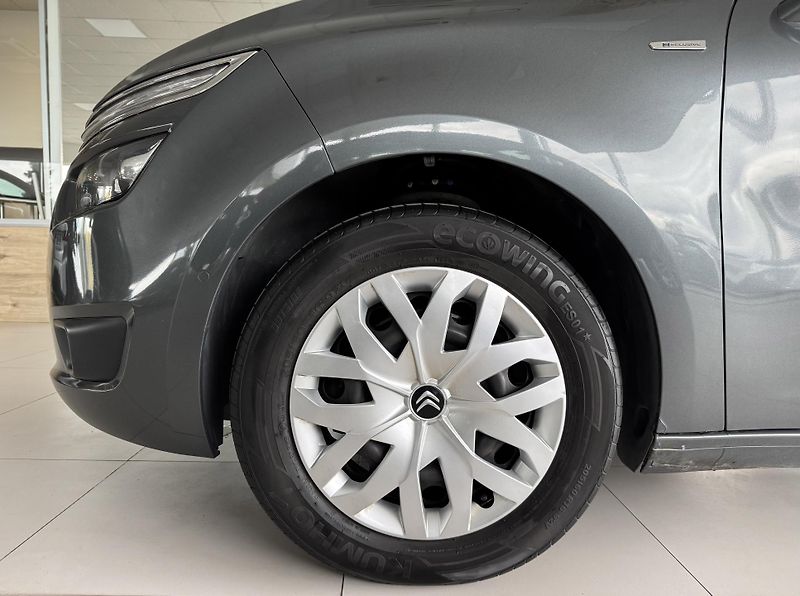 Citroën Grand C4 Picasso 2,0HDi AUT*Masáže*REZERVACE! - fotka 36 z 37