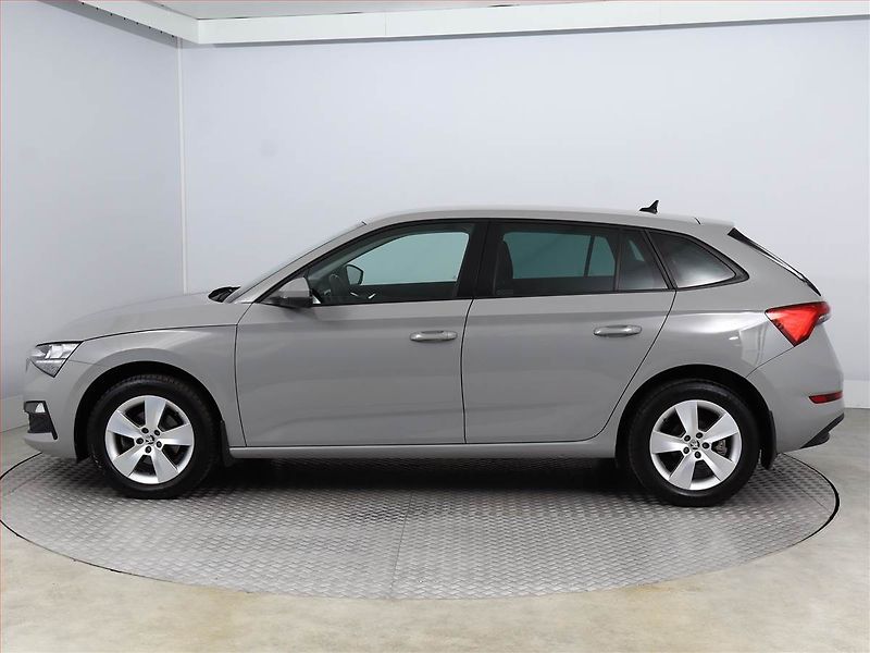 Škoda Scala (2021) Ambition 1.5 TSI, ČR,1.maj - fotka 3 z 17