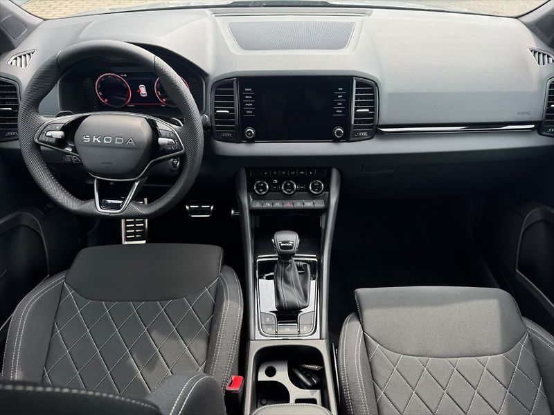 Škoda Karoq (2026) 1,5 TSI 110kW  Sportline - fotka 9 z 11