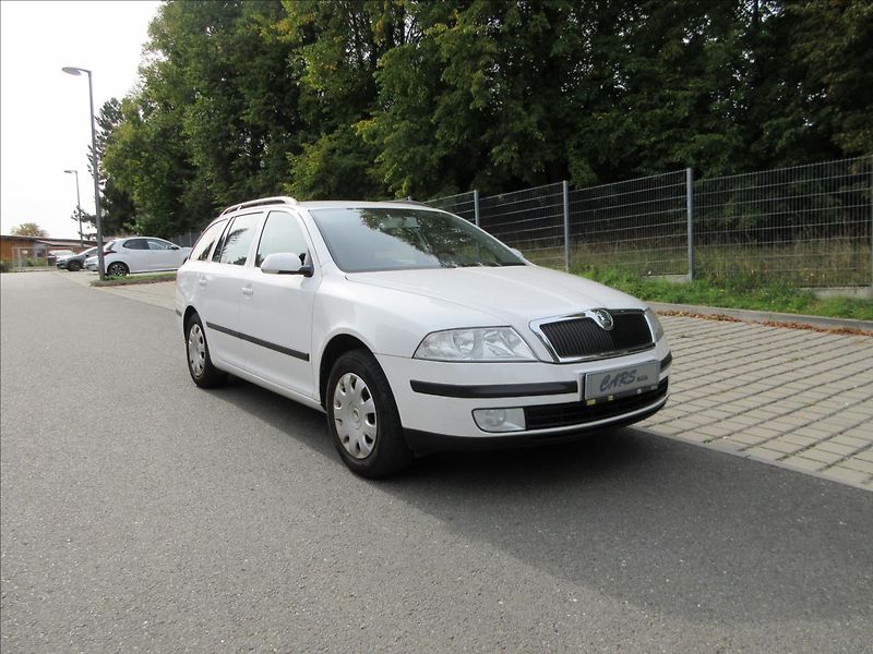 Škoda Octavia 1,6 i, 85Kw, Klima, Tažné. Nov - fotka 4 z 29