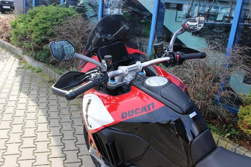 Ducati Multistrada V4 (2024) S PIKES PEAK 2024 350 km - fotka 10 z 13