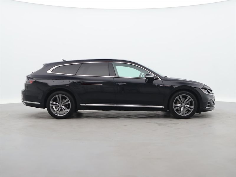 Volkswagen Arteon Shooting Brake 2,0 TDI DSG R-Line Navi Led - fotka 8 z 37