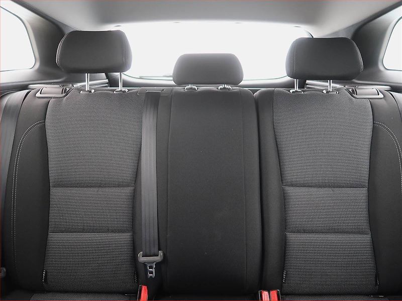 Hyundai i30 (2013) 1.6 GDI, Serv.kniha, Tempomat - fotka 10 z 18