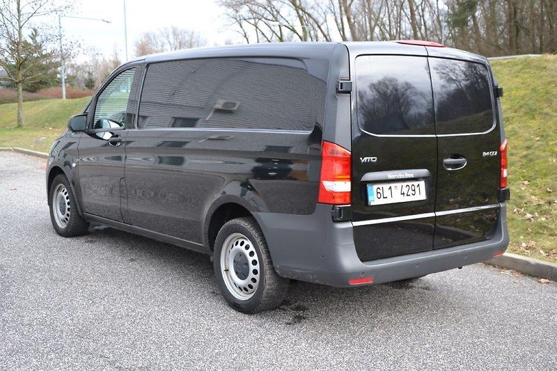 Mercedes-Benz Vito  7G automat najeto 25 t. km  - fotka 6 z 39