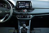Hyundai i30 1.6CRDi NAVI KAMERA CARPLAY - náhled 22