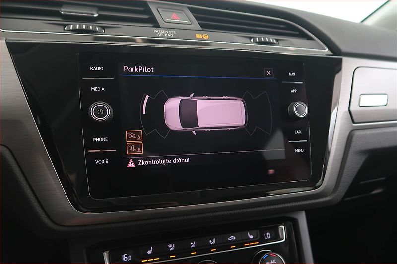 Volkswagen Touran (2019) Comfortline 1.6 TDI, Automat - fotka 16 z 18