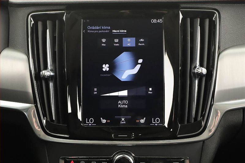 Volvo V90 (2019) T4 - fotka 11 z 20