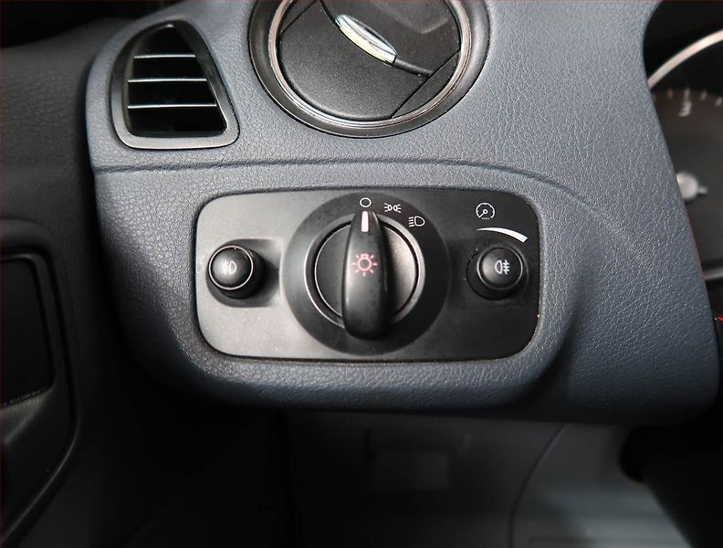 Ford Galaxy (2007) 2.0 TDCi, 7 míst, po STK - fotka 16 z 21