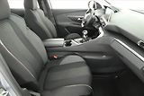 Peugeot 3008 (2023) Active Pack 1.2 PureTech - náhled 7