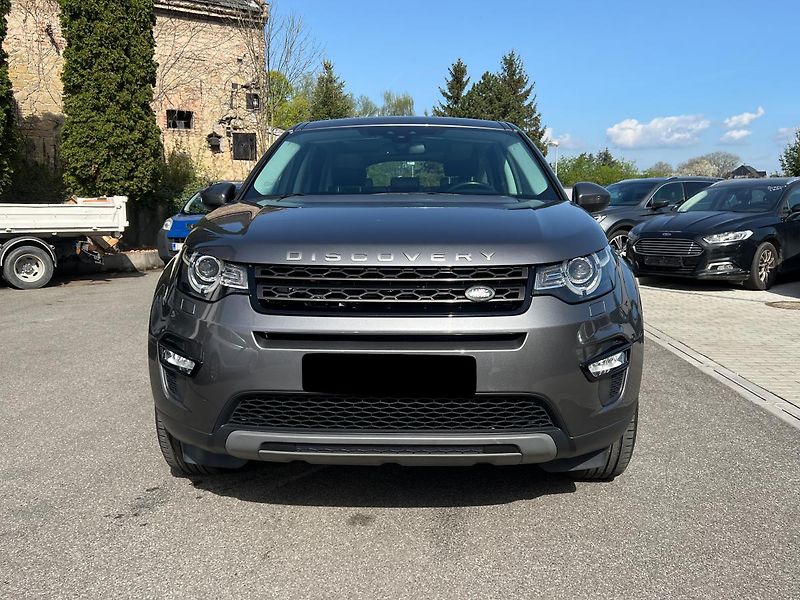 Land Rover Discovery Sport 2.0D 110 kW - fotka 2 z 15