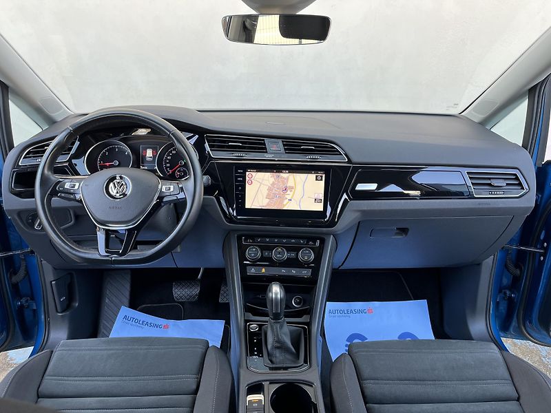 Volkswagen Touran (2020) 2.0TDI DSG VÝB*13000€ HIGHLINE - fotka 10 z 48