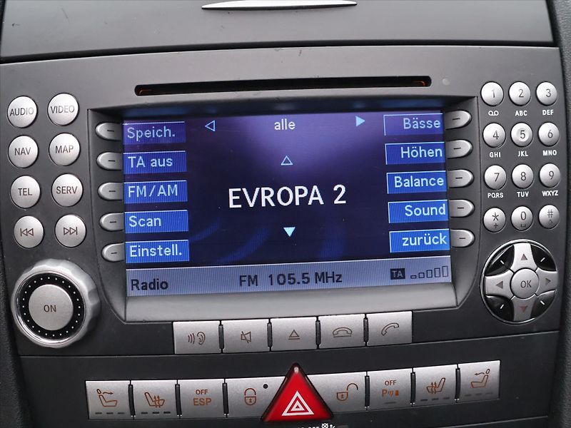 Mercedes-Benz SLK 3.5 350 V6 200kW Serv.kniha - fotka 27 z 38