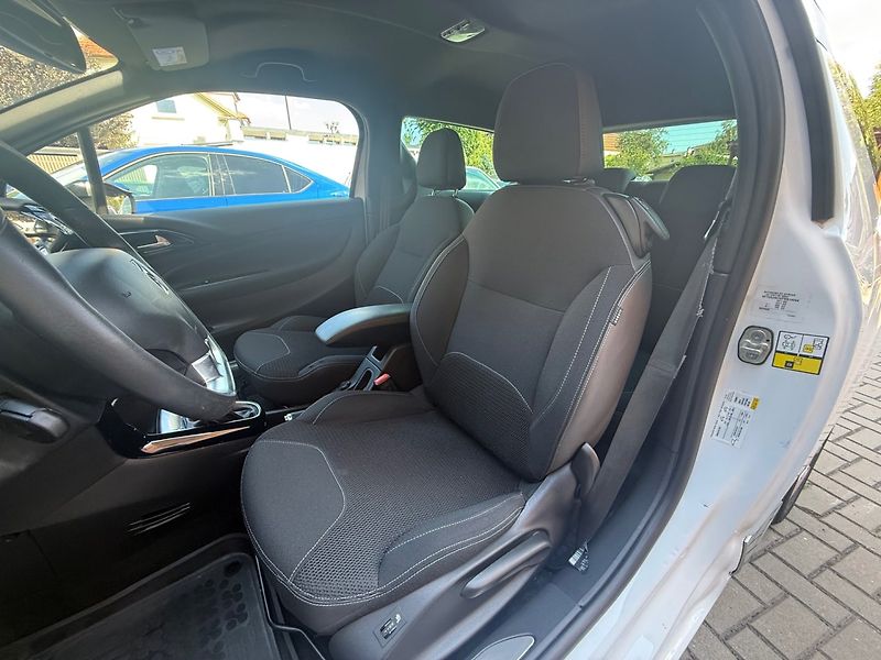 Citroën DS3 (2015) 1.2 - Najeto pouze 86tis.km ! - fotka 9 z 16