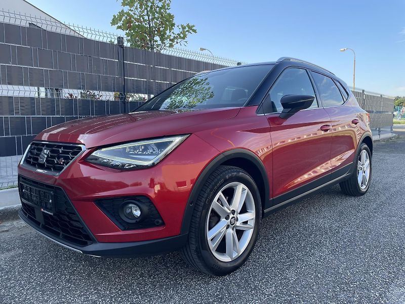 Seat Arona (2020) 1.5 TSI 110 kW FR - fotka 34 z 35