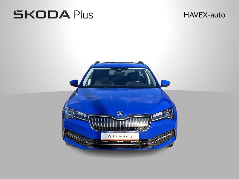 Škoda Superb (2023) Combi 1.4 TSI iV DSG Style - fotka 4 z 37