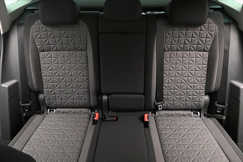Volkswagen Tiguan 2,0 TDI 110kW DSG Life Záruka - fotka 28 z 31