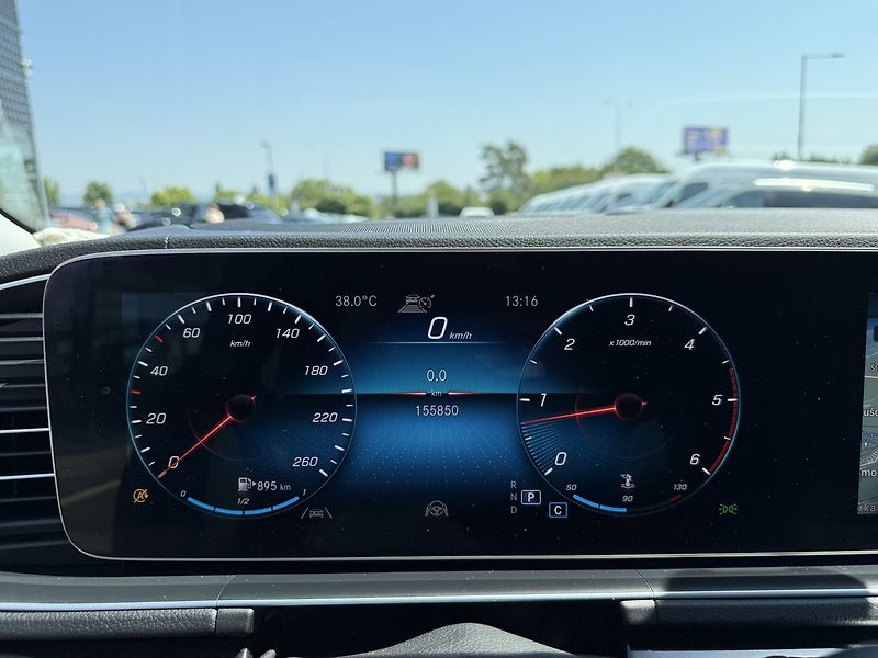 Mercedes-Benz GLS (2019) 400 d 4MATIC - fotka 35 z 54