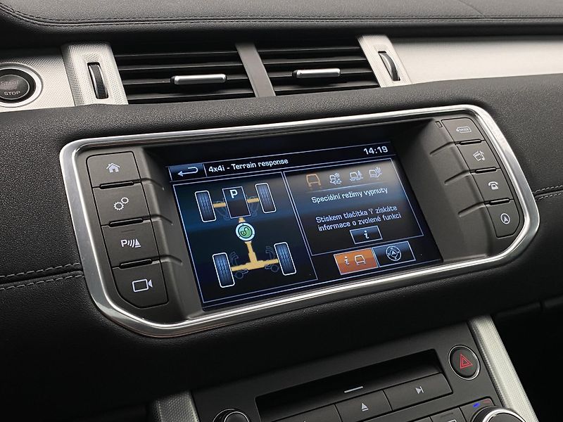 Land Rover Range Rover Evoque TD4 HSE AWD AUT CZ - fotka 37 z 51
