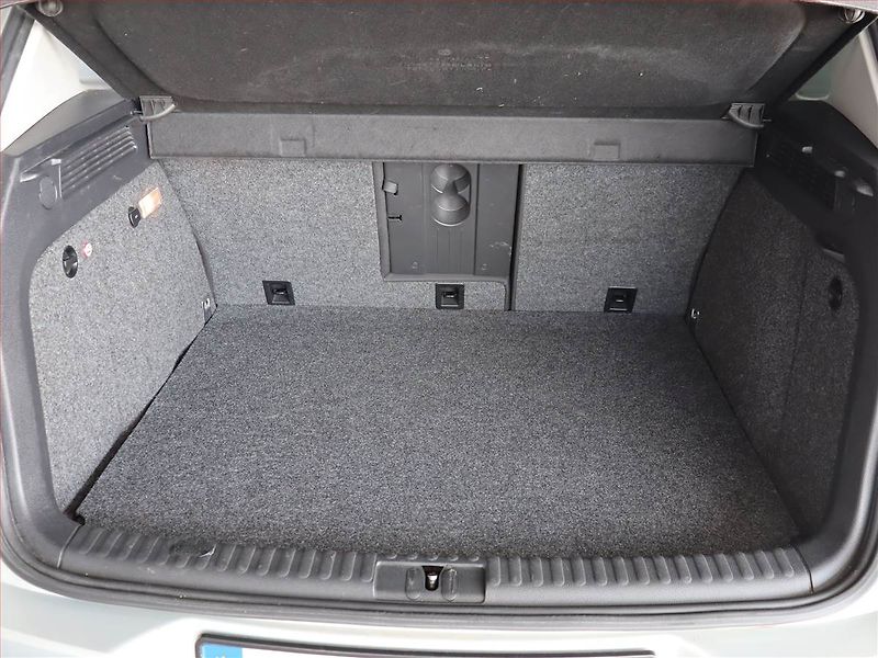 Volkswagen Tiguan (2011) 1.4 TSI, 4X4, Serv.kniha - fotka 14 z 19