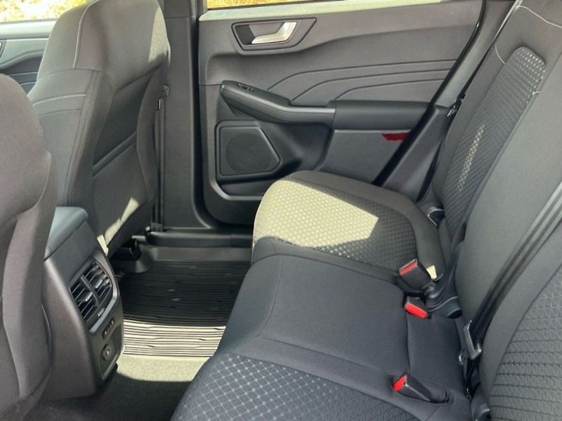 Ford Kuga 2.5HEV, TITANIUM, DPH, CZ,1MAJ - fotka 12 z 13