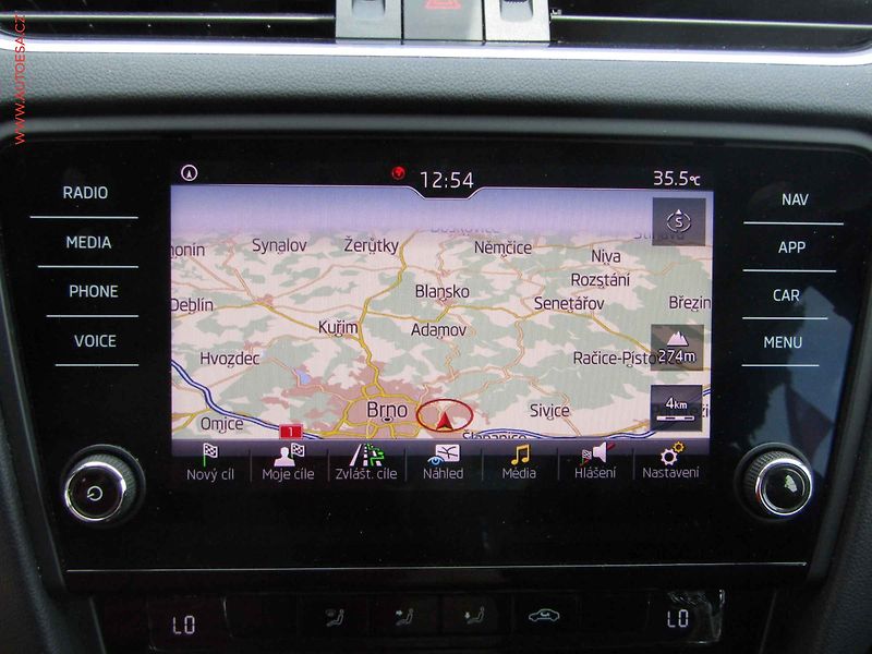 Škoda Octavia (2019) 2.0 TDI, ČR, Style - fotka 18 z 21