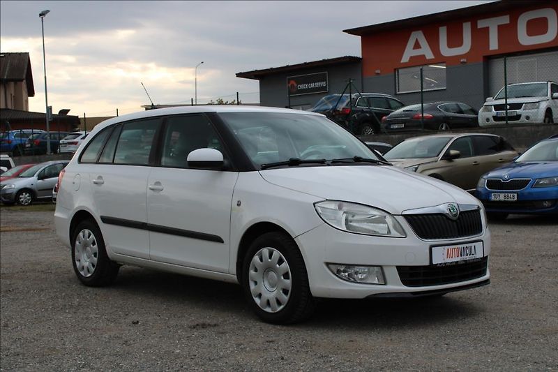 Škoda Fabia 1,6 TDi  KLIMA, STK 10/2028 - fotka 3 z 20