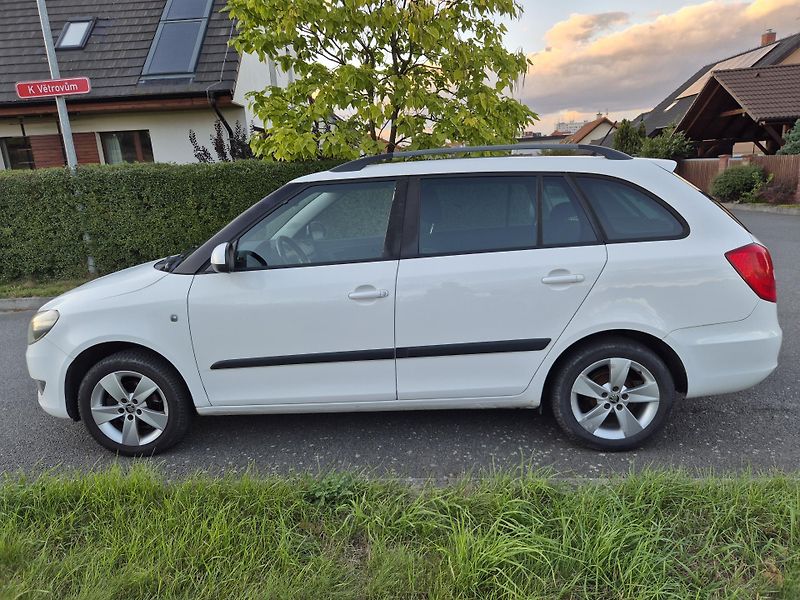 Škoda Fabia (2014) Škoda Fabia Combi 1.4 63 kW  - fotka 1 z 15