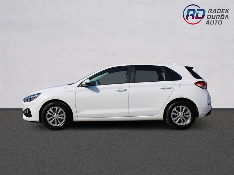 Hyundai i30 1,5 CVVT  NOVÉ V ČR,1.MAJITEL - fotka 8 z 26