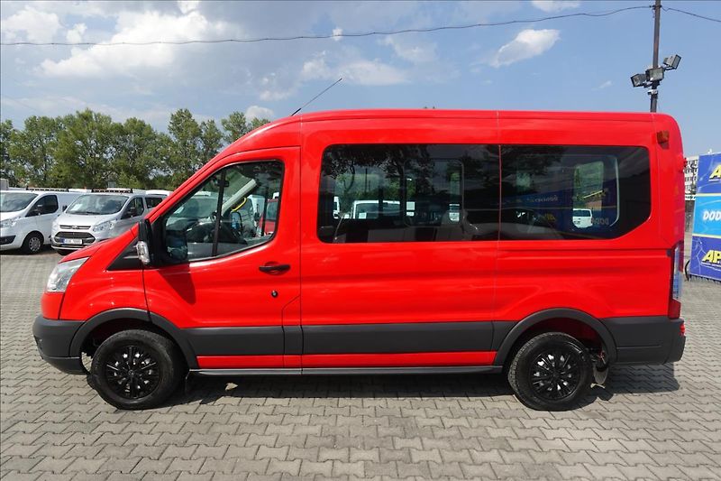 Ford Transit 2,2 TDCi  L2H2 9MÍST BUS KLIMA - fotka 3 z 30