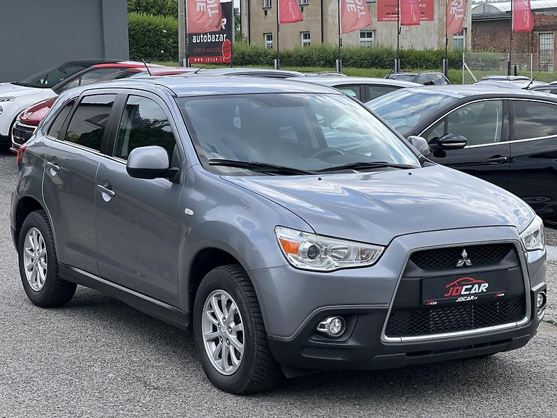 Mitsubishi ASX 1.8DI-D 4x4 KLIMA TEMPOMAT ALU - fotka 3 z 39