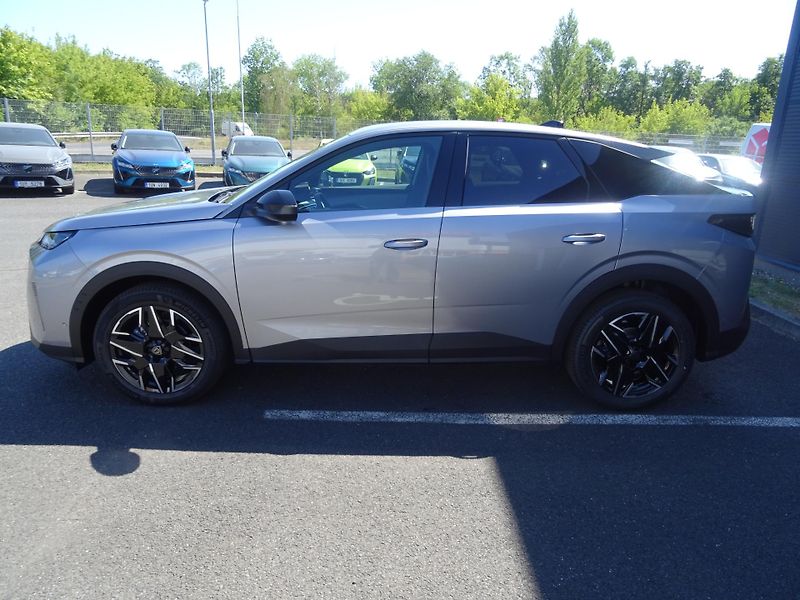 Peugeot 3008 (2026) BUSINESS Hybrid 145k e-DCS6 - fotka 4 z 45