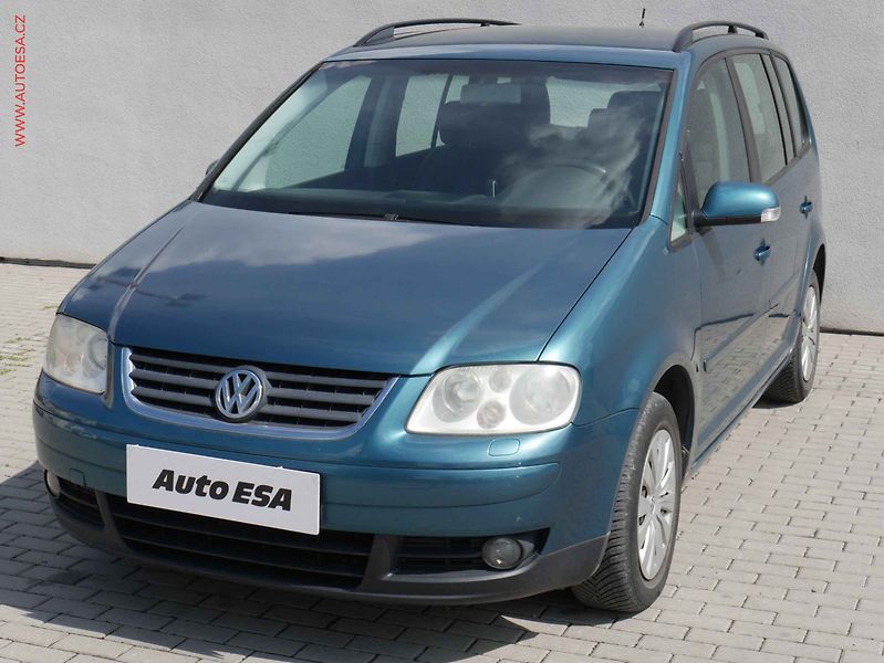 Volkswagen Touran (2004) 1.9TDi, DSG - fotka 3 z 15
