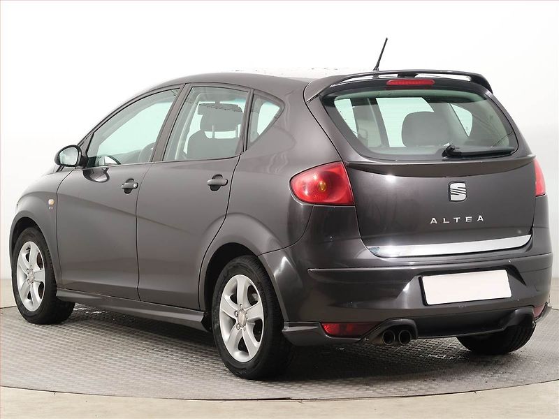 Seat Altea (2005) 2.0 FSI, po STK, udržované - fotka 4 z 14