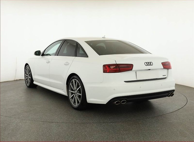 Audi A6 (2016) 3.0 TDI - fotka 4 z 19