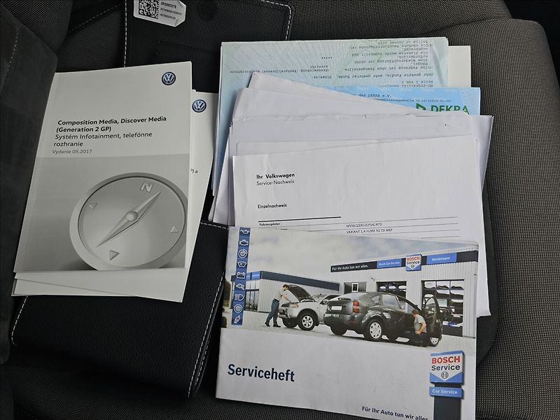 Volkswagen Golf VII 1,4 TSi Highline NAVI - fotka 39 z 52