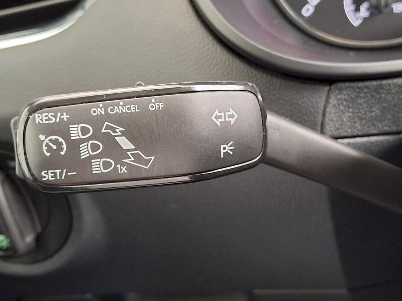 Škoda Octavia (2019) Combi Ambition Plus DSG 1,5TSi - fotka 19 z 34