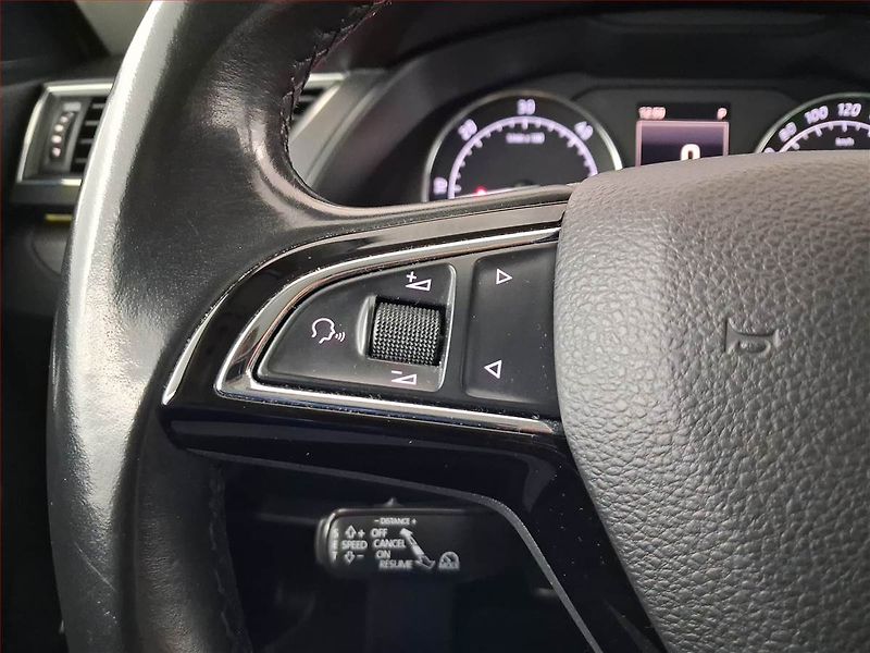 Škoda Superb (2017) Style 2.0 TDI, Automat - fotka 15 z 20
