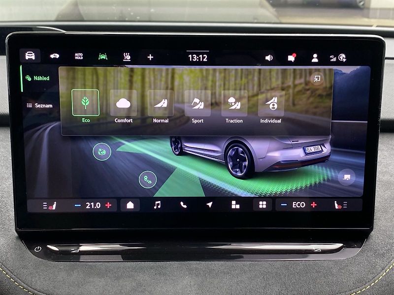 Škoda Enyaq Coupé (2024) 85x RS - fotka 18 z 41