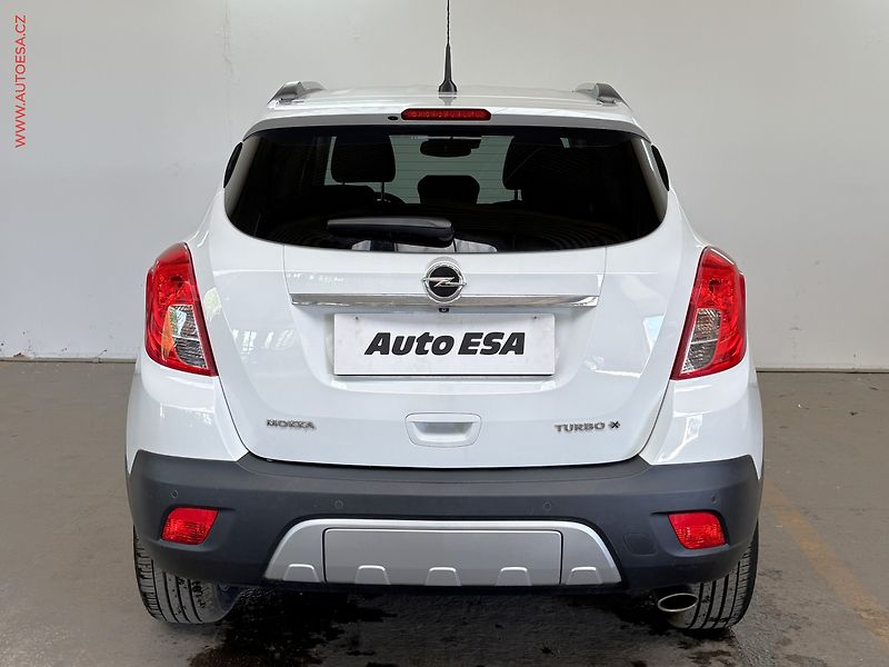 Opel Mokka (2015) 1.4 T 4x4, Innovation, kůže - fotka 5 z 17
